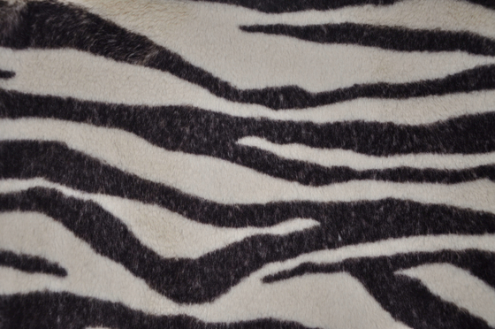 Drucknachahmungs-Kaninchen-Pelz-Polyester 100% 150cm CW oder justierbares