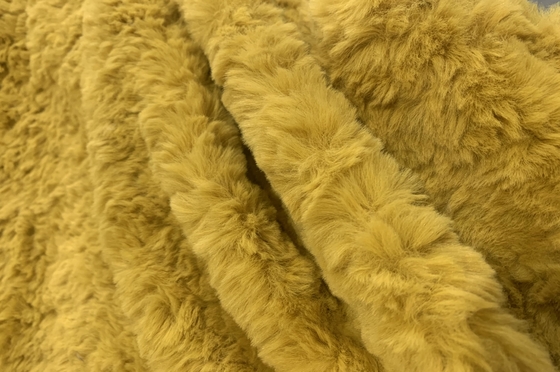 150 cm imitatives Kaninchenfell, Falschfell