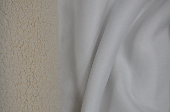 das verpfändete Polyester 380gsm 100% stricken Gewebe