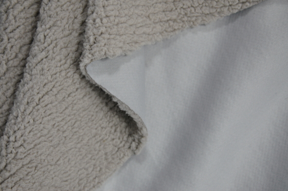 390 g/m² FELL: SHU-SAMTGEWEBE: Gestrickter Stoff, Lederfaserstoff