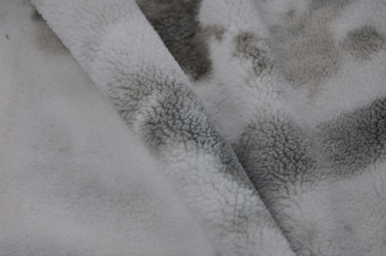100 p-Polyester fester Sherpa-Faux-Plüsch 150cm warm