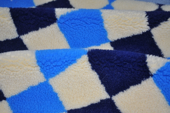 Jacquardwebstuhl-Polyester Sherpa-Gewebe Faux 100% 150cm justierbares 535gsm