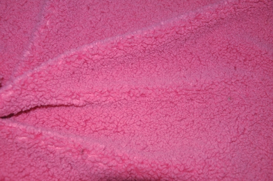 150cm Faux Sherpa-Gewebe bereitete Polyester-Pelz-Jacquardwebstuhl-Muster 500gsm auf