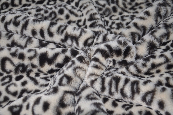 Luxuriöses Leopard-Druck-Polyester-Gewebe 100% für einzigartige Mode