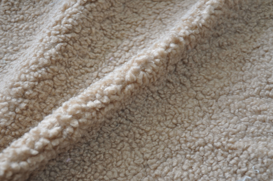 Beige Faux sherpa Polyester 100% oder mit Wolle 150cm CW oder justierbarer Verzerrungs-Maschenware bereitete auf