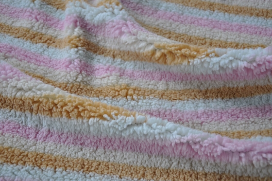 Leicht und bequem, warm und Shu Velveteen Polyester Wool Cotton-Mischungs-Gewebe ernährend