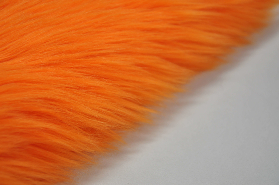 orange Farbe-150cm langes Haar Faux-Pelz Faux Fox-Gewebe, stellen Ihre Persönlichkeit und Ihren Raum heraus stehen zu lassen zur Schau